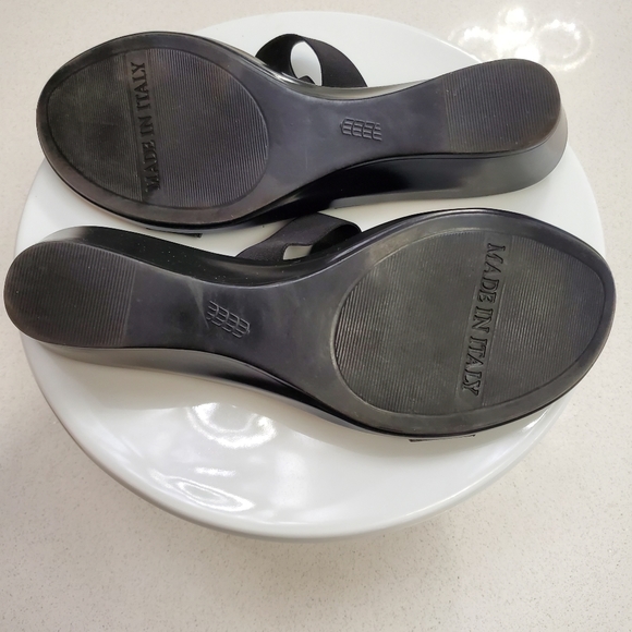 Italian Shoemakers - Slip on black wedge sandals - Size 10 - Picture 6 of 7